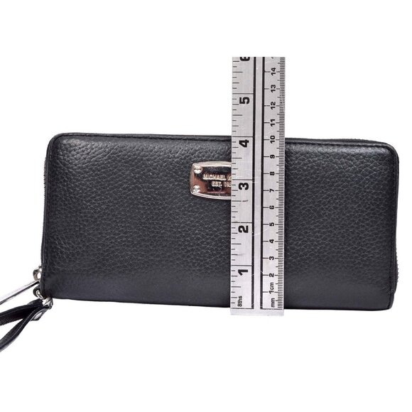 MICHAEL KORS Black Leather Long Zippered Wallet Wristlet - Picture 10 of 12
